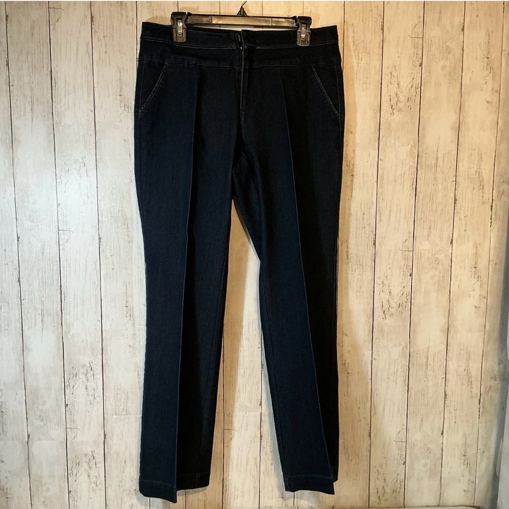 Signature Studio Women's Midnight Straight Leg Jeans